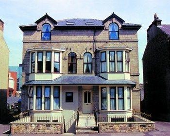 Harrogate Suites - Blue Exterior foto